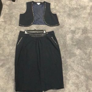 Monroe & Main navy blue skirt and vest